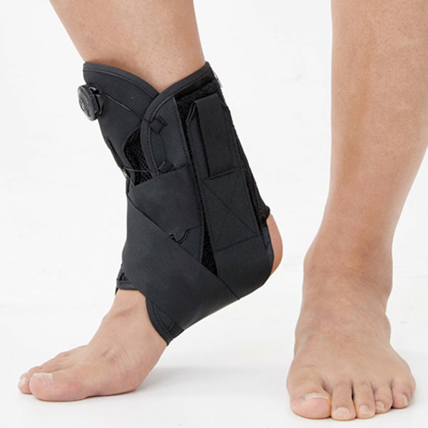 Ankle Guard with Boa